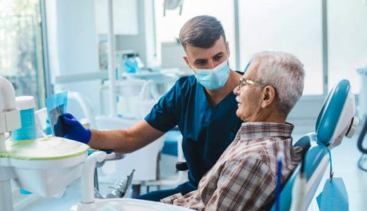 デメリットも知るべき！インプラント・入れ歯・ブリッジの隠されたリスクとは